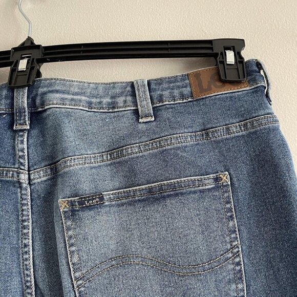 Lee Wmn 22M Pacific Blue MedWash High Rise Regular Fit Buton Fly Skinny Jean NWT - Picture 10 of 14